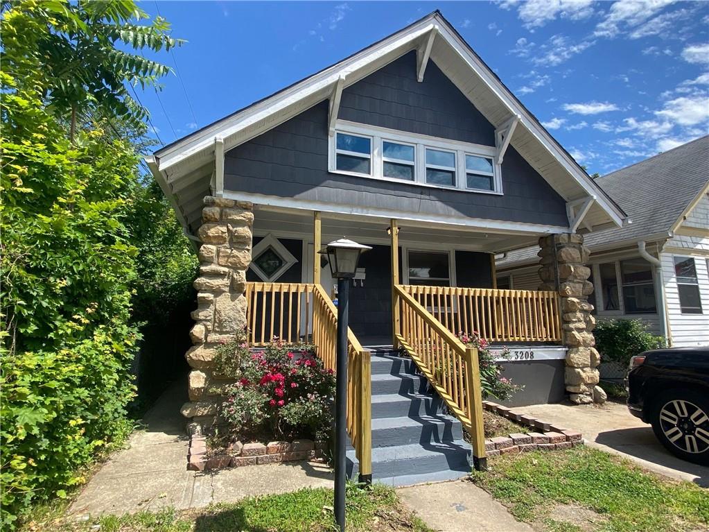 Listing Photo MLS #HMS2552281