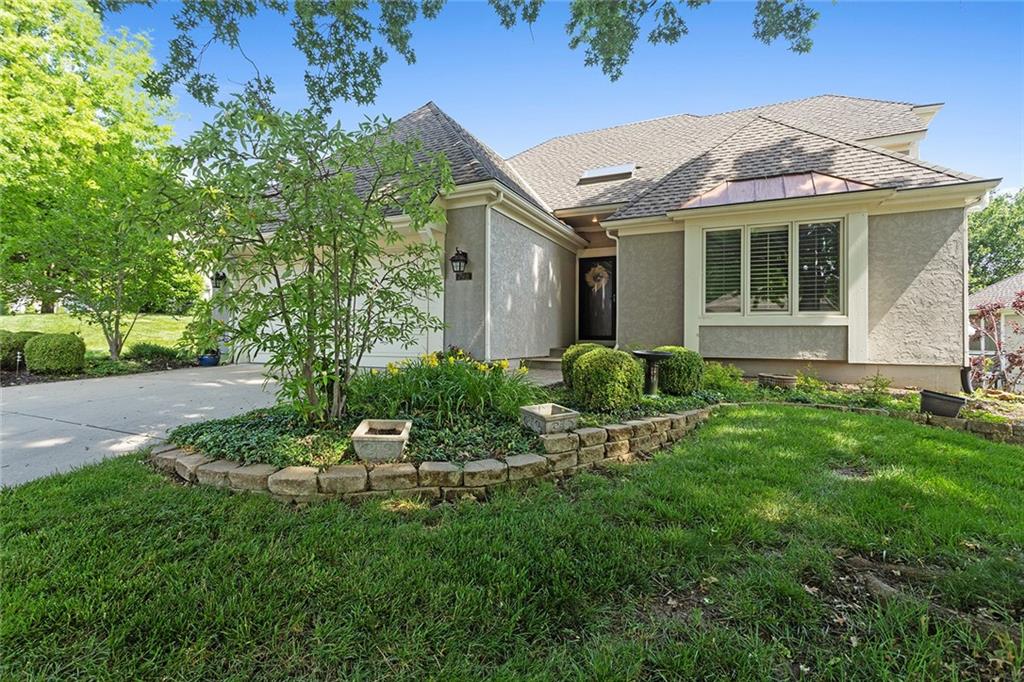 Listing Photo MLS #HMS2552332