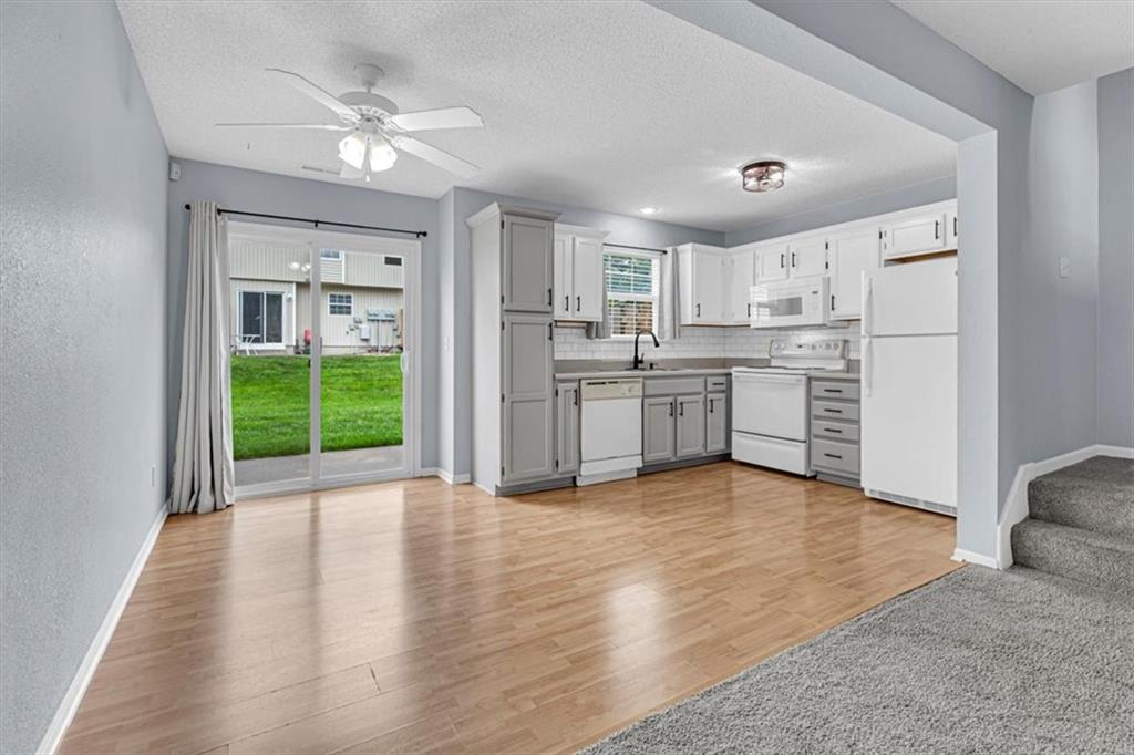 Listing Photo MLS #HMS2552457