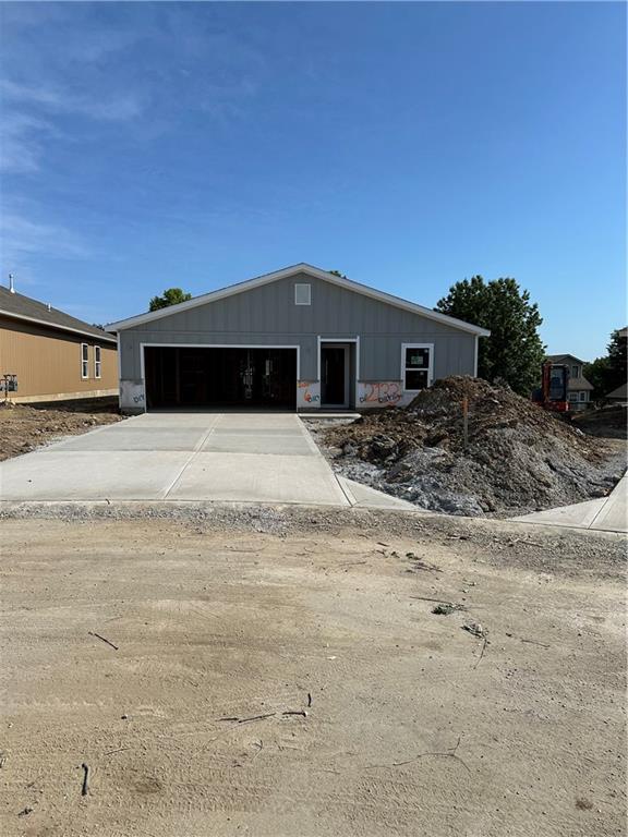 Listing Photo MLS #HMS2552475