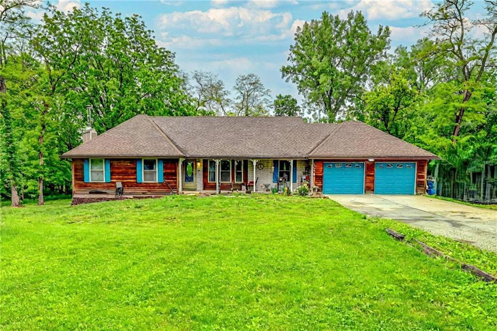 Listing Photo MLS #HMS2552641