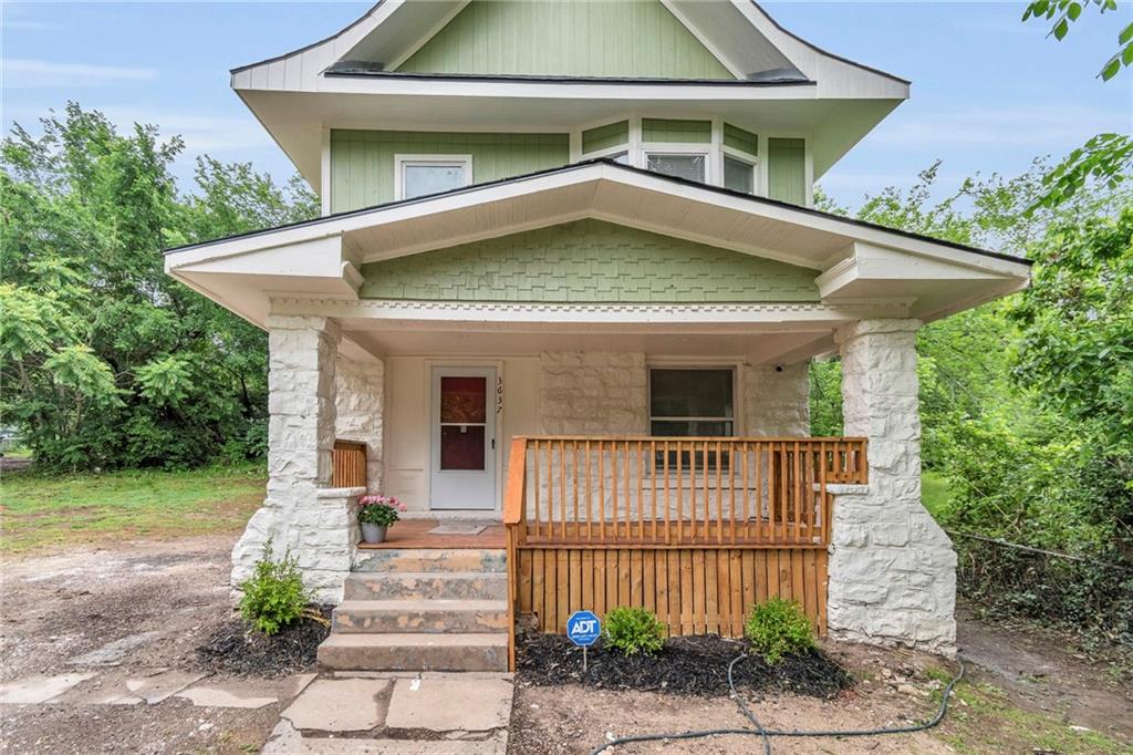 Listing Photo MLS #HMS2552665