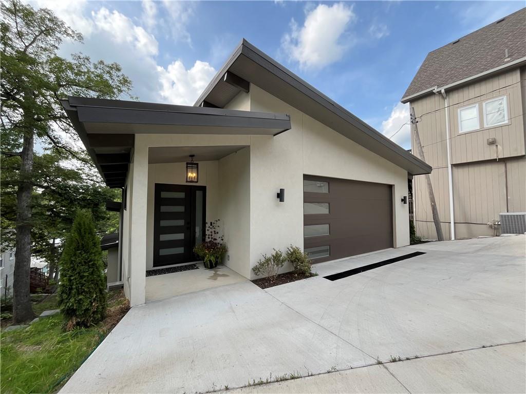 Listing Photo MLS #HMS2552677