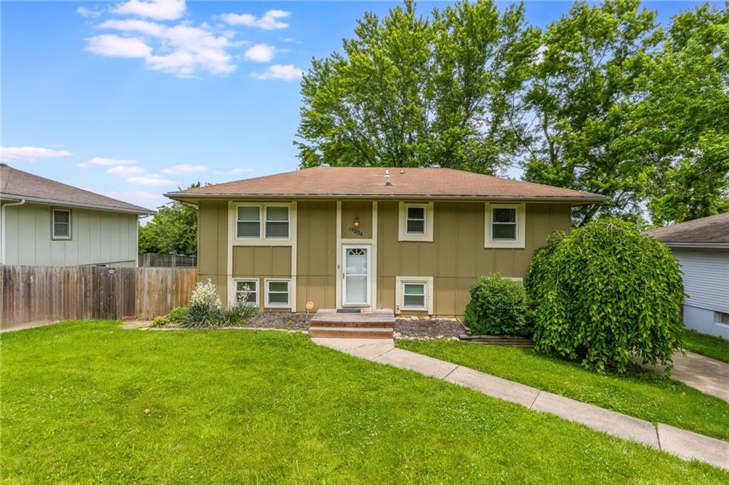 Listing Photo MLS #HMS2552747