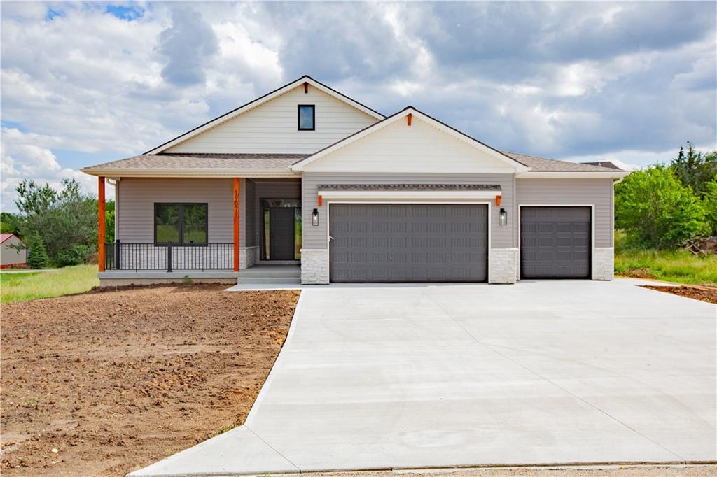 Listing Photo MLS #HMS2552865