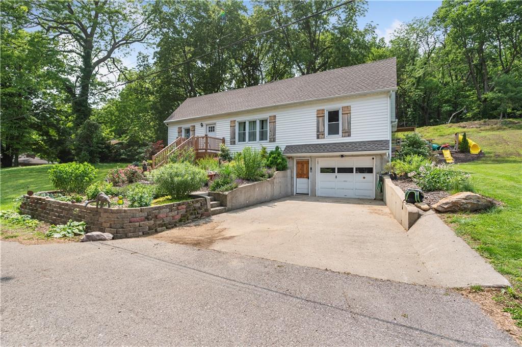 Listing Photo MLS #HMS2553086