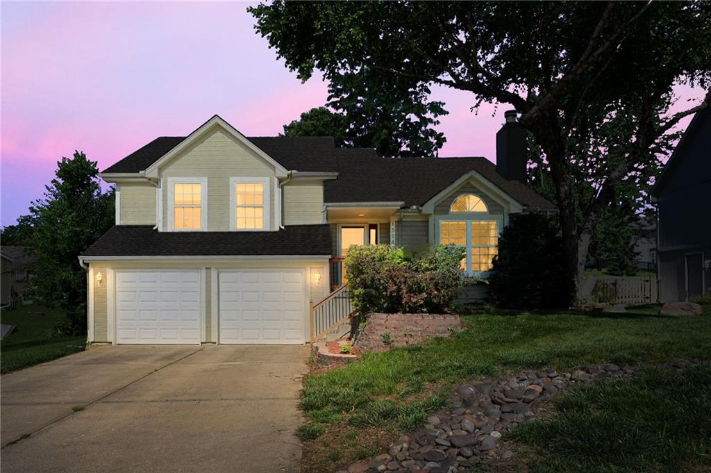 Listing Photo MLS #HMS2553195