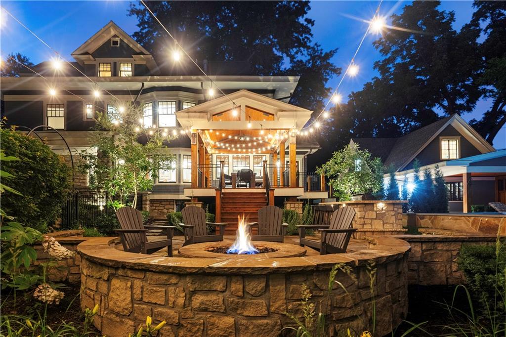Listing Photo MLS #HMS2553213