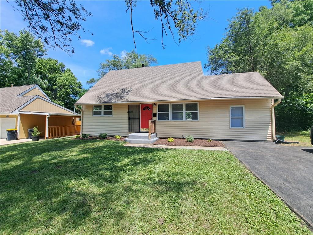 Listing Photo MLS #HMS2553258