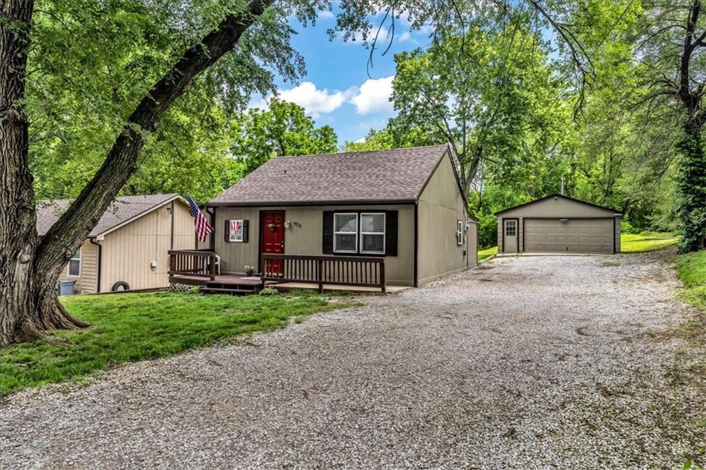 Listing Photo MLS #HMS2554964