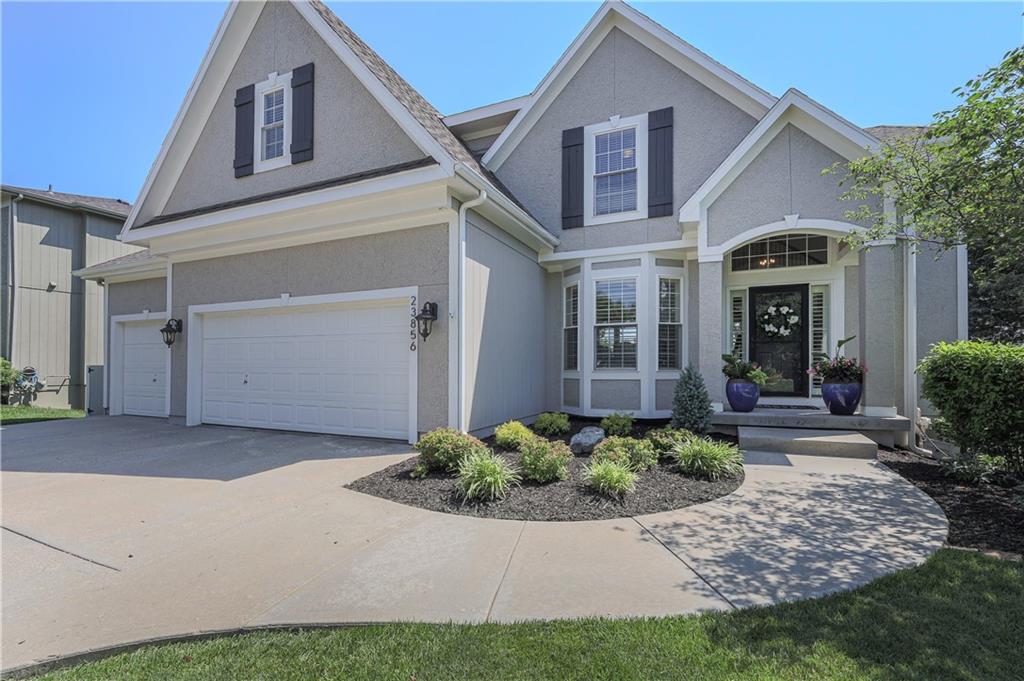 Listing Photo MLS #HMS2554983