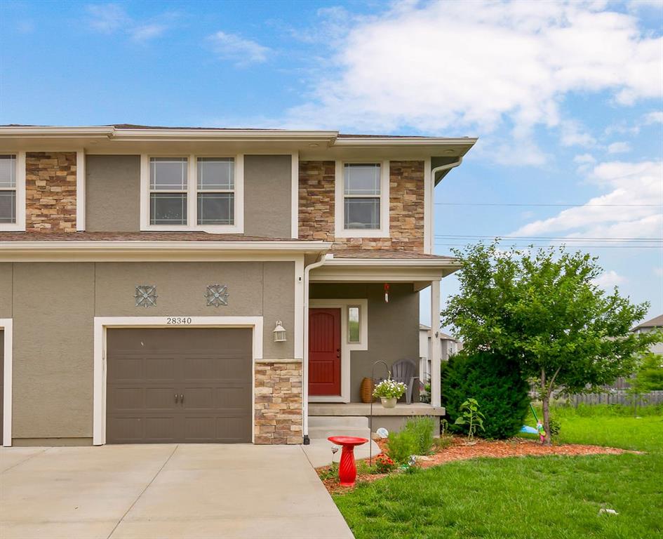 Listing Photo MLS #HMS2555199