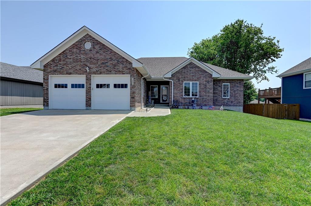 Listing Photo MLS #HMS2555222