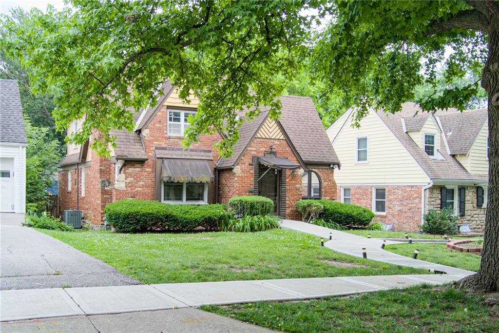 Listing Photo MLS #HMS2555251