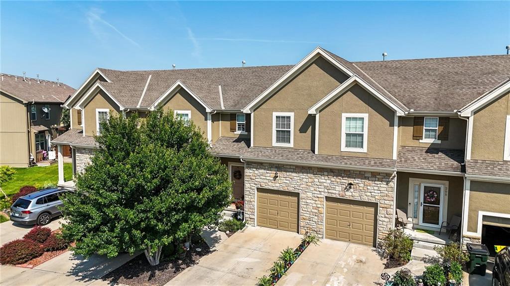 Listing Photo MLS #HMS2555331