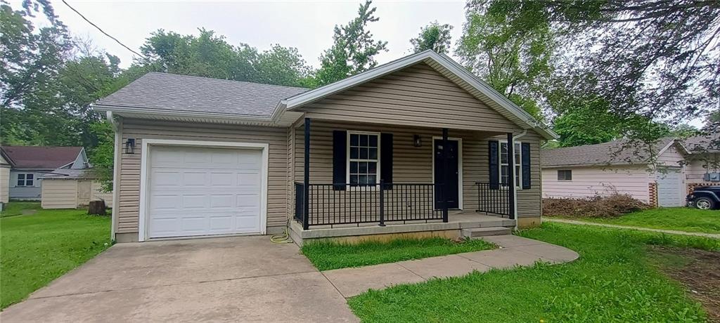 Listing Photo MLS #HMS2555338