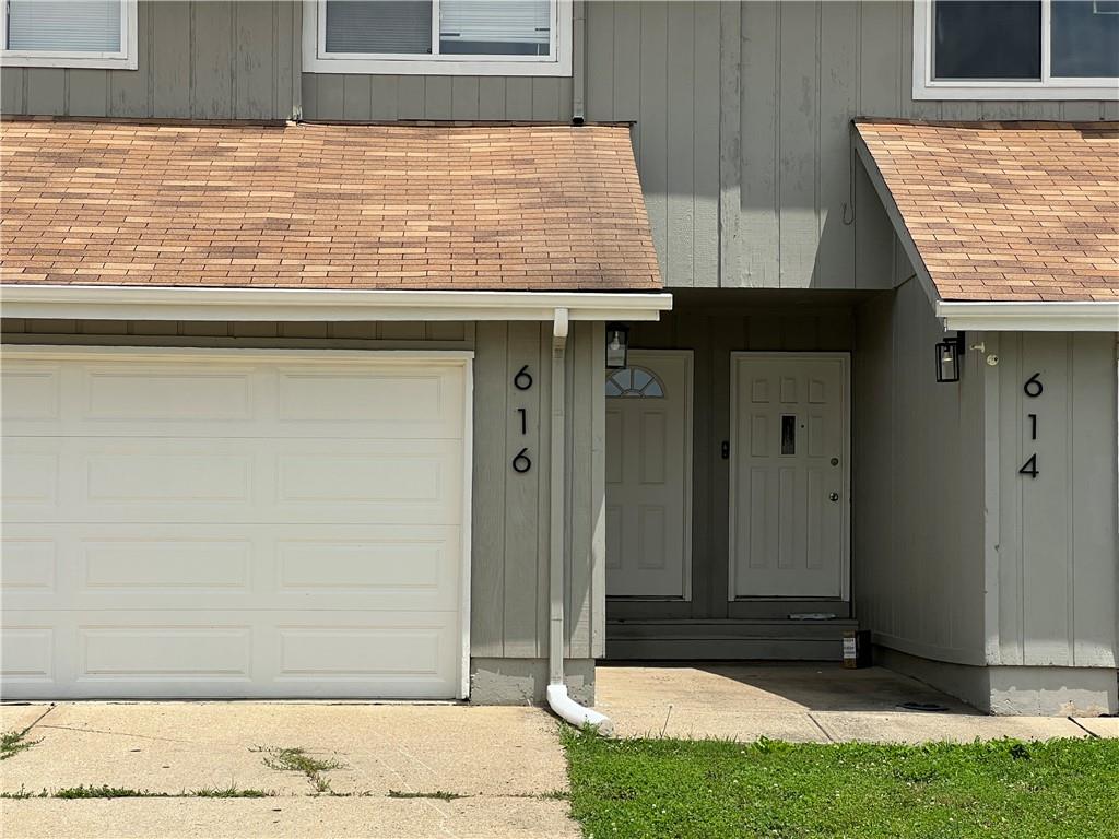 Listing Photo MLS #HMS2555380