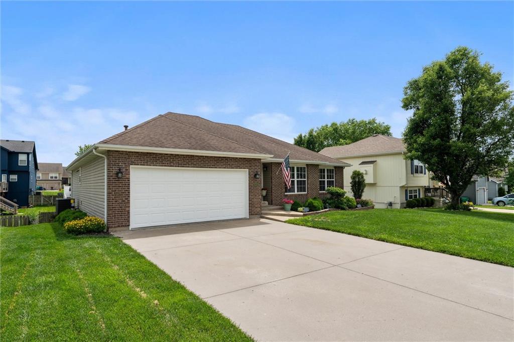 Listing Photo MLS #HMS2555382