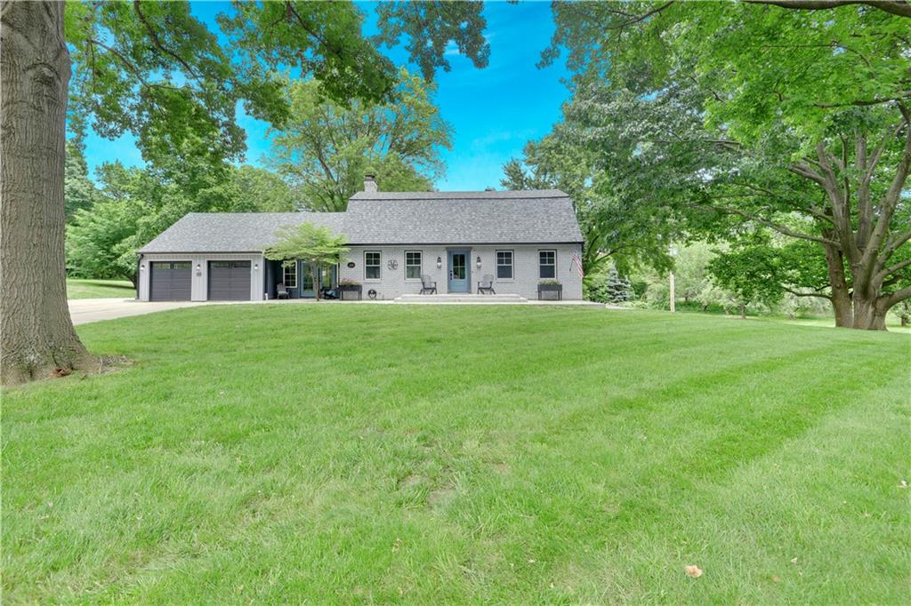 Listing Photo MLS #HMS2555396