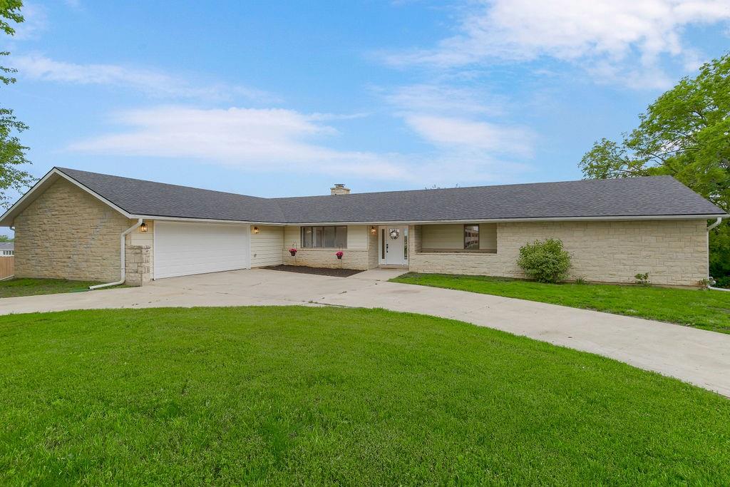 Listing Photo MLS #HMS2555512