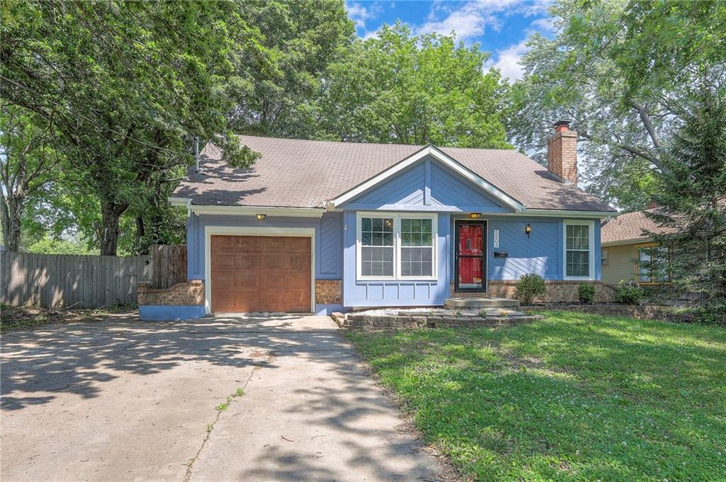 Listing Photo MLS #HMS2555522