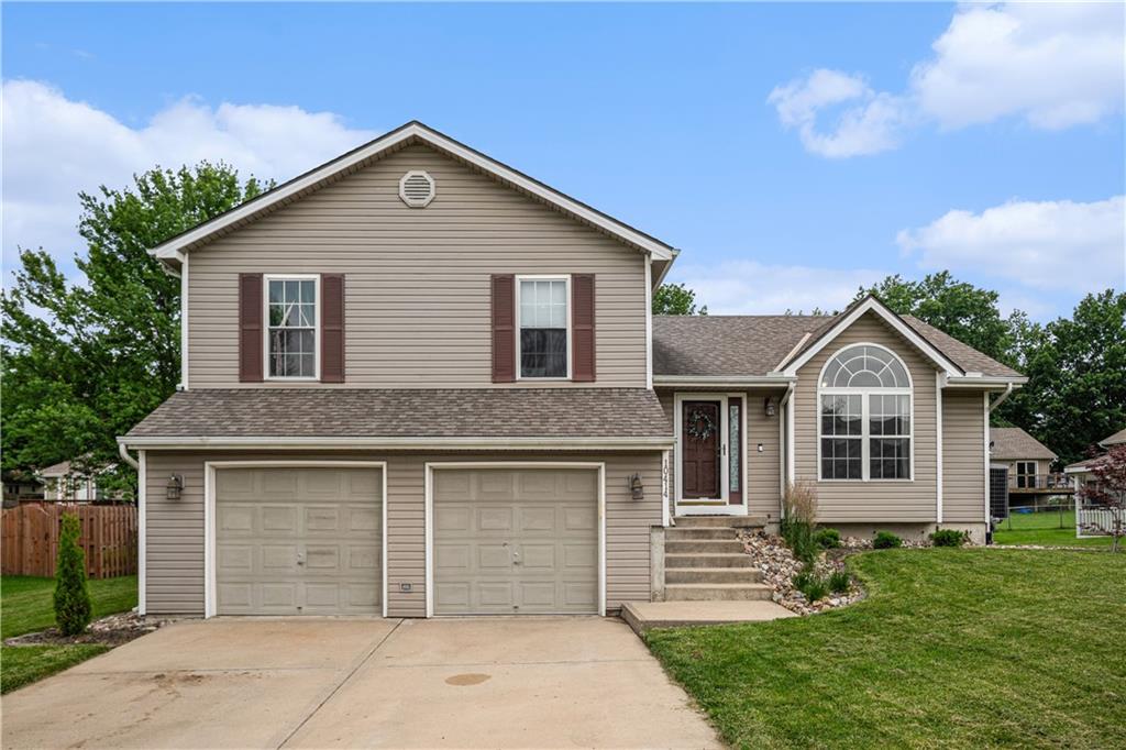 Listing Photo MLS #HMS2555562