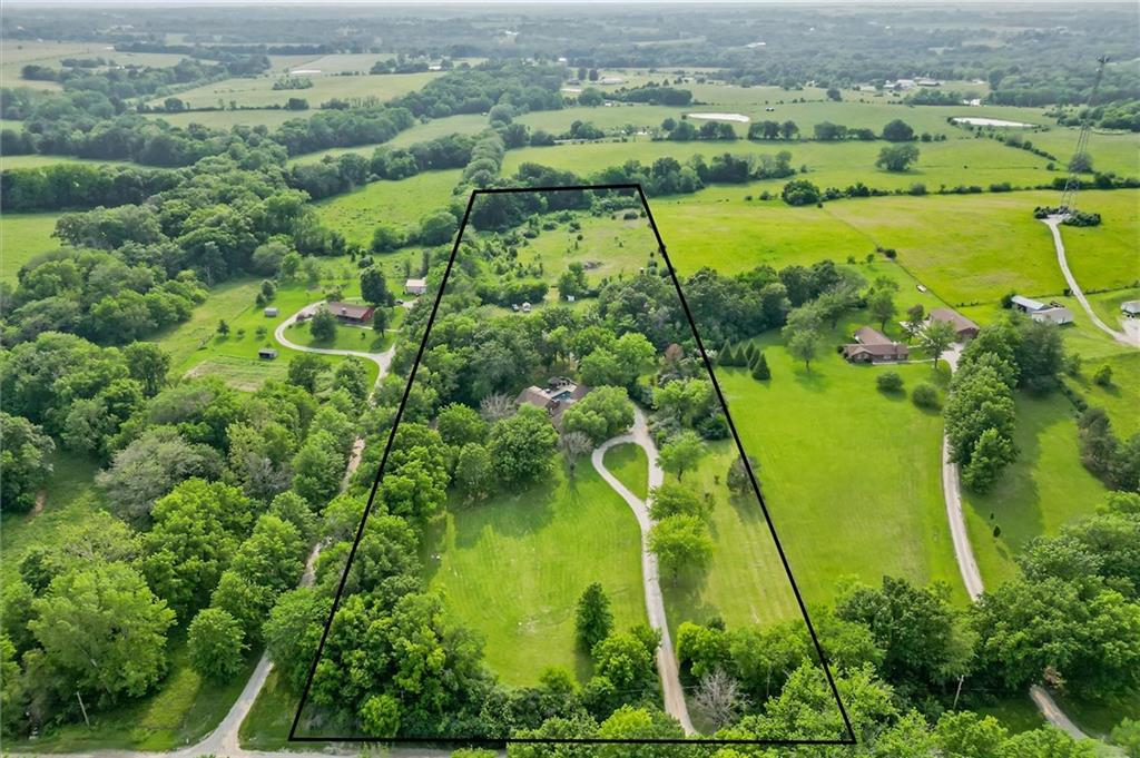 Listing Photo MLS #HMS2555574