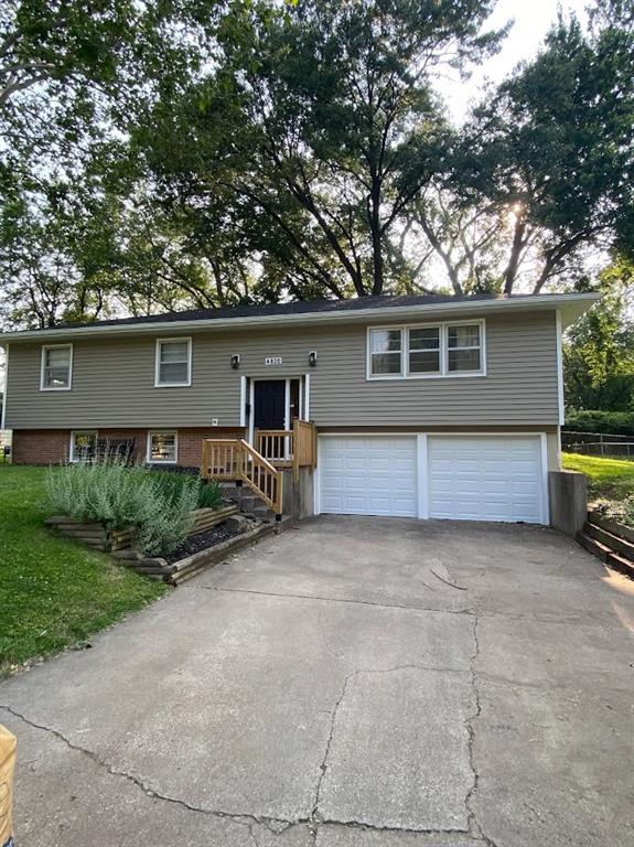 Listing Photo MLS #HMS2555588