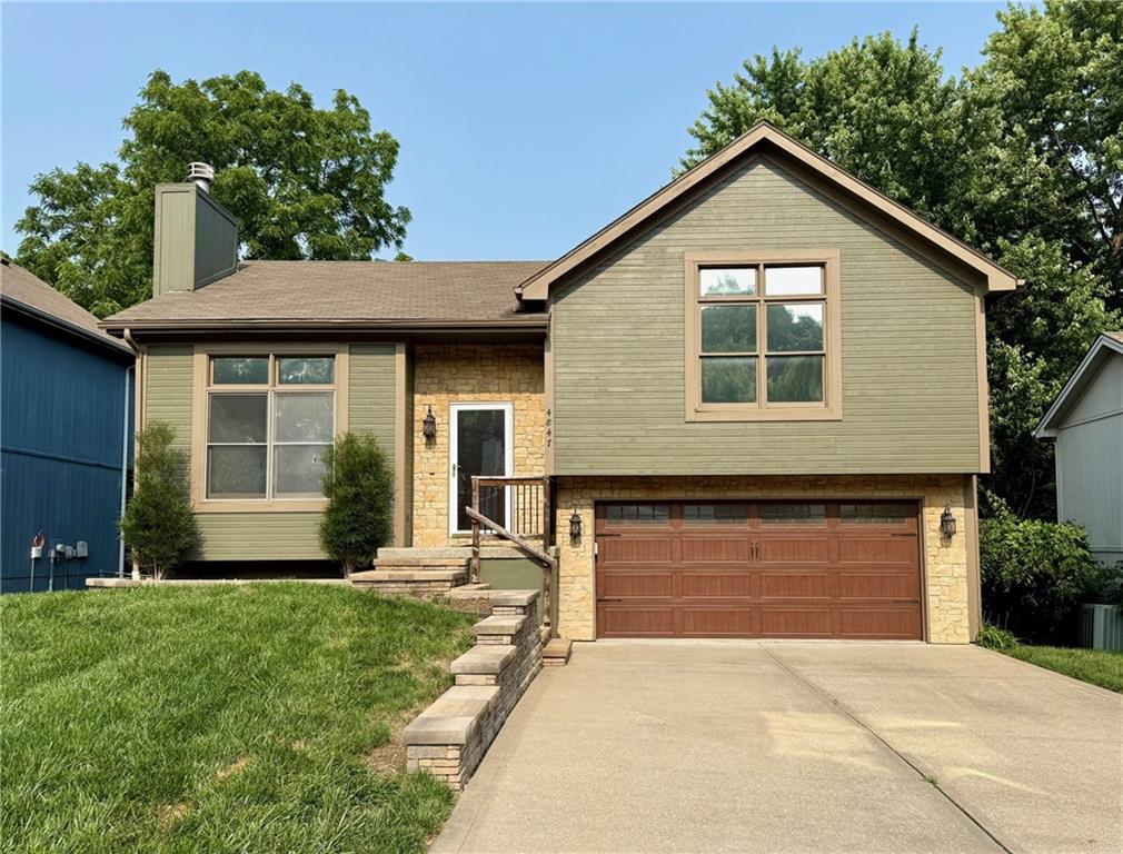 Listing Photo MLS #HMS2555638