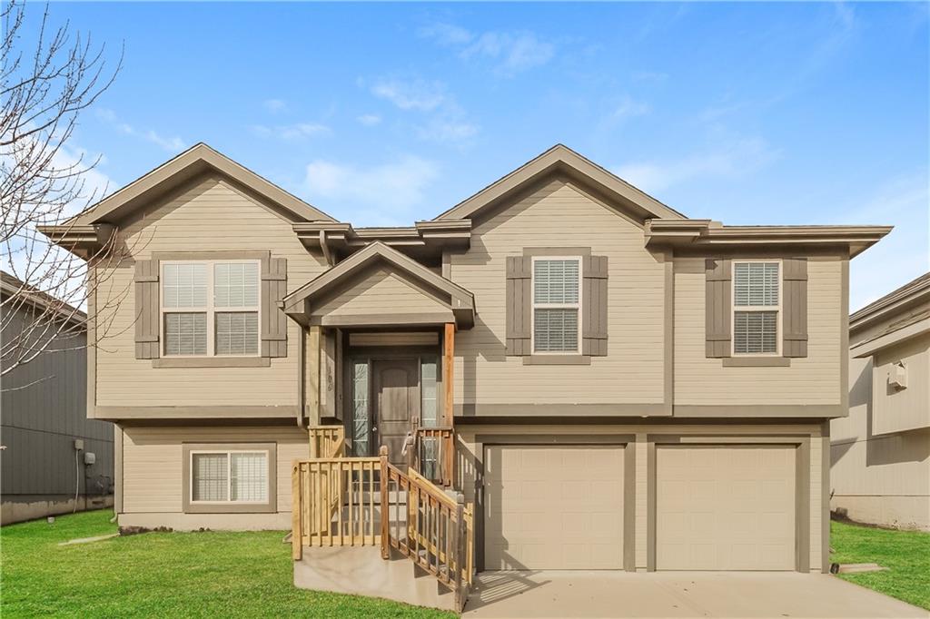 Listing Photo MLS #HMS2555661