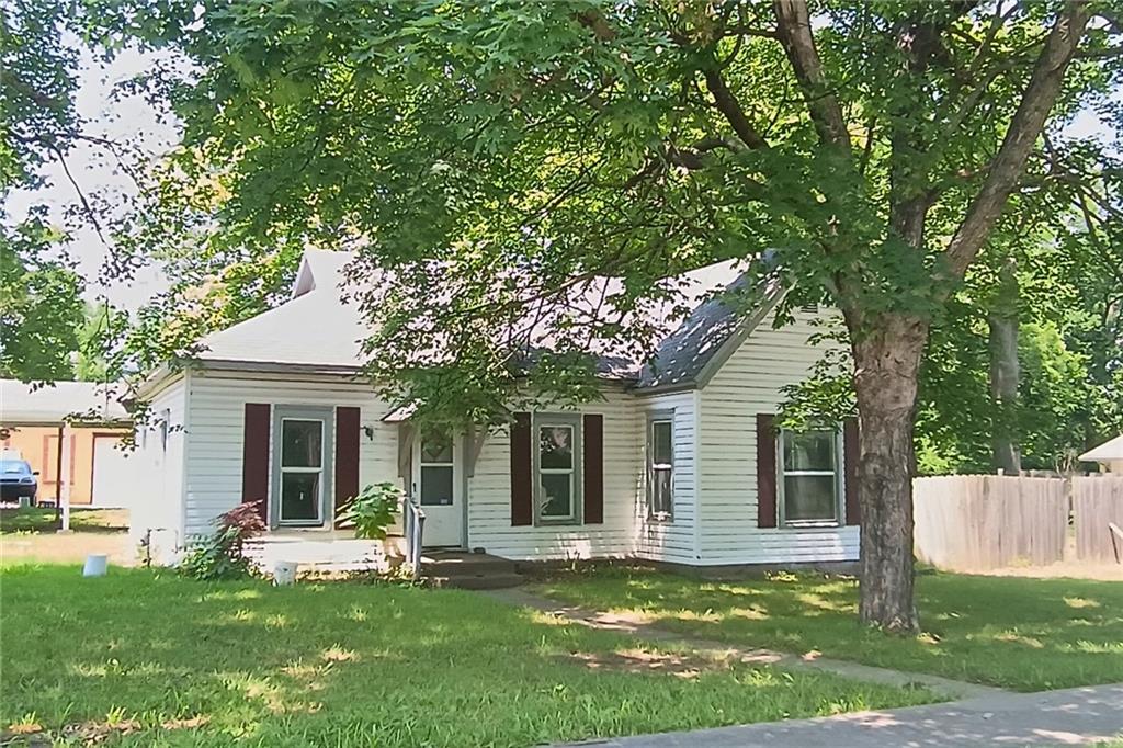 Listing Photo MLS #HMS2555664