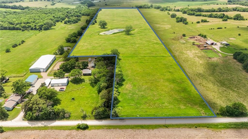 Listing Photo MLS #HMS2555700
