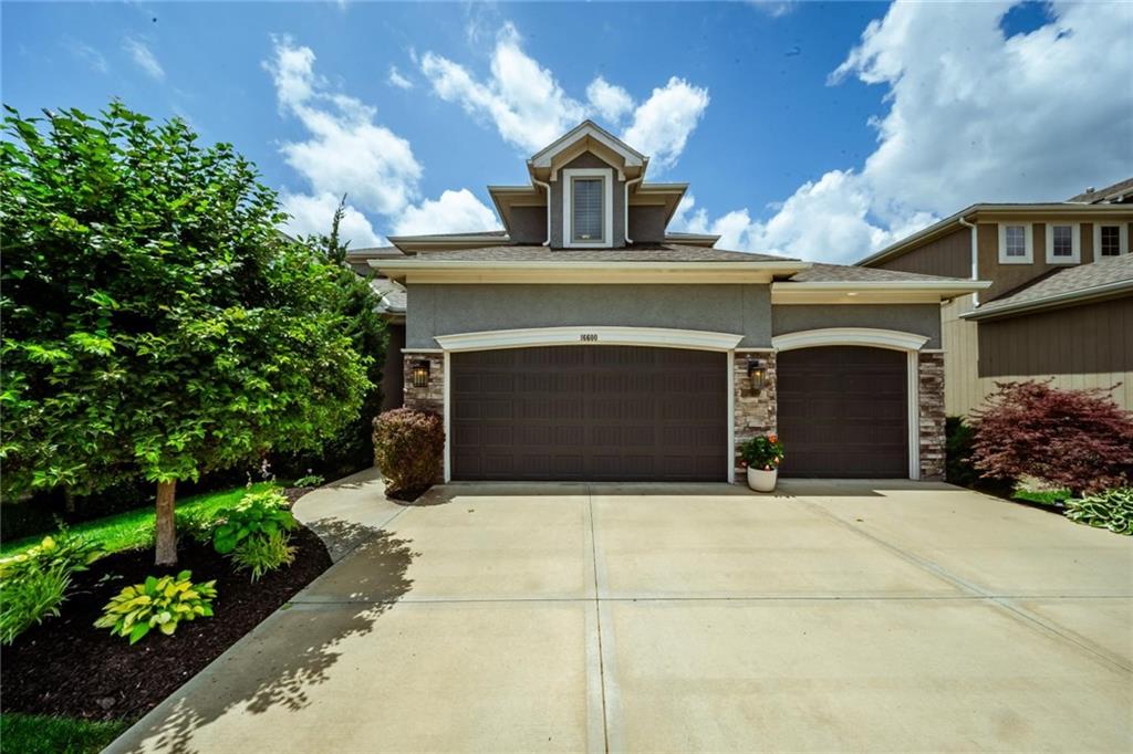 Listing Photo MLS #HMS2555870