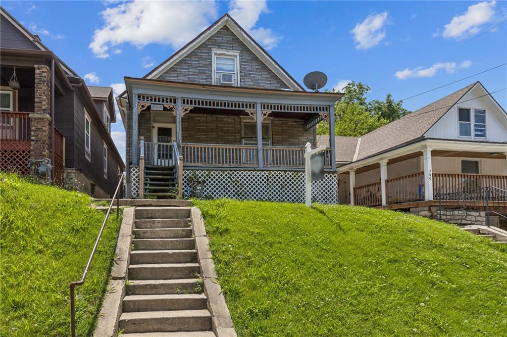 Listing Photo MLS #HMS2555877