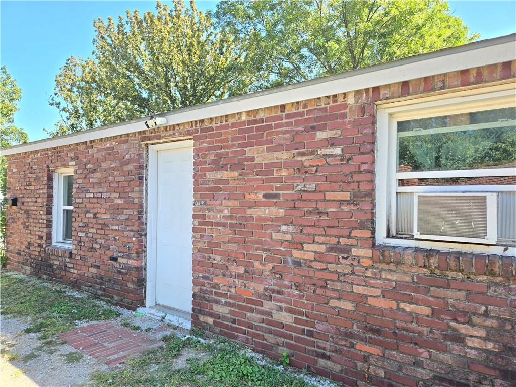 Listing Photo MLS #HMS2556048