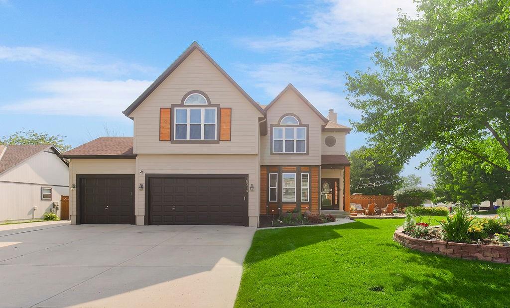 Listing Photo MLS #HMS2556064