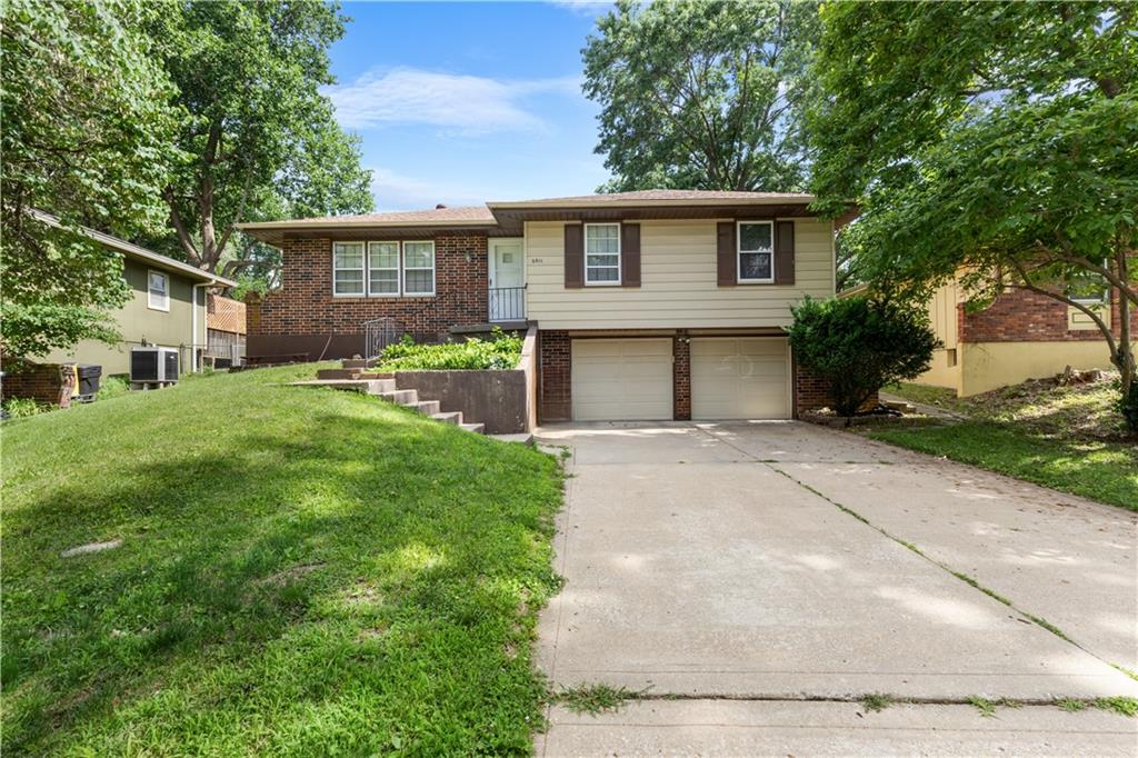 Listing Photo MLS #HMS2556104