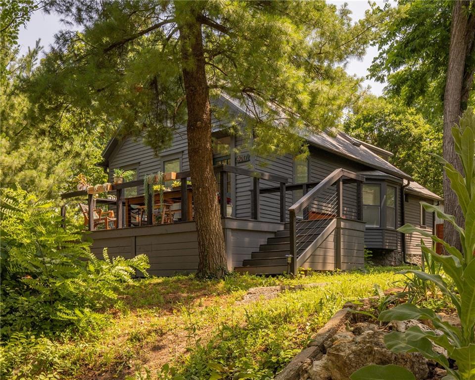 Listing Photo MLS #HMS2556244