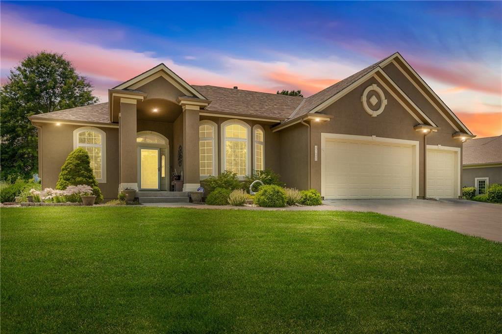 Listing Photo MLS #HMS2556272