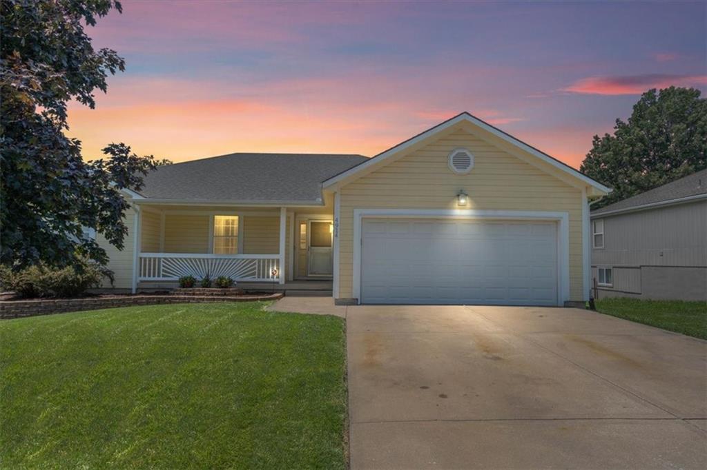 Listing Photo MLS #HMS2556281