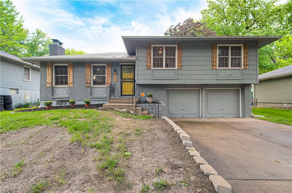 Listing Photo MLS #HMS2556293