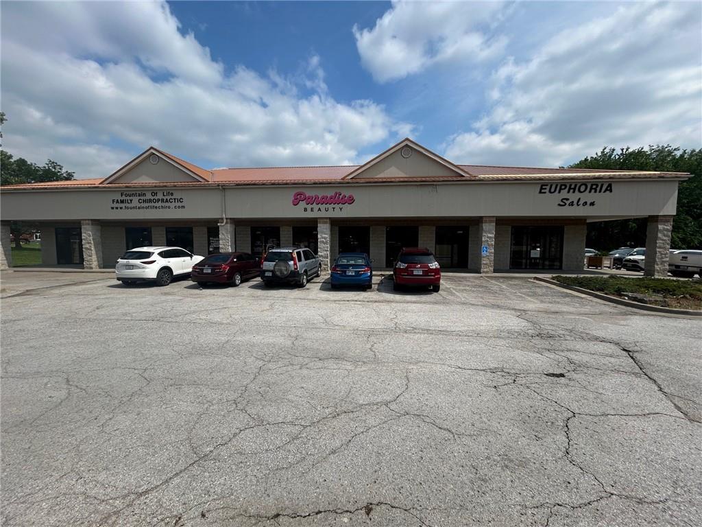 Listing Photo MLS #HMS2556308