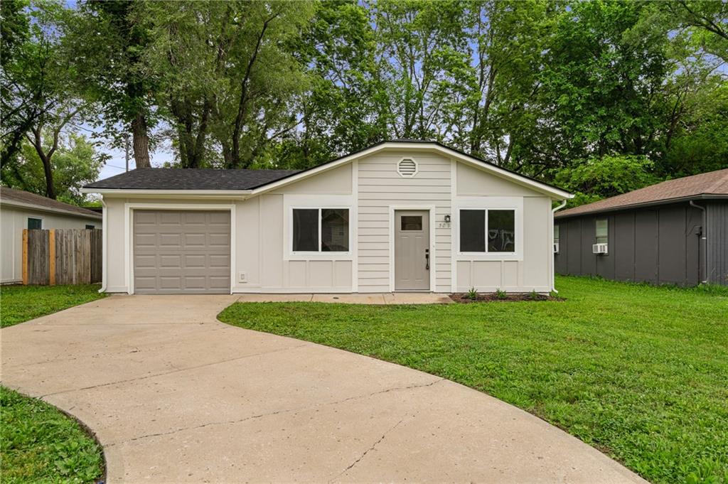 Listing Photo MLS #HMS2556315