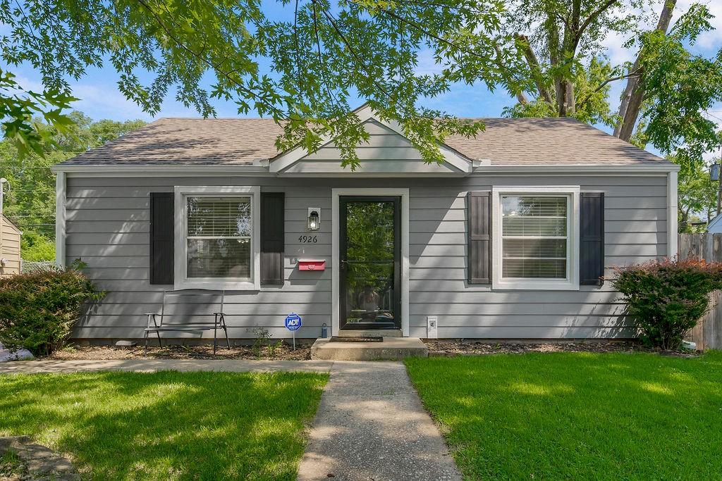 Listing Photo MLS #HMS2556335