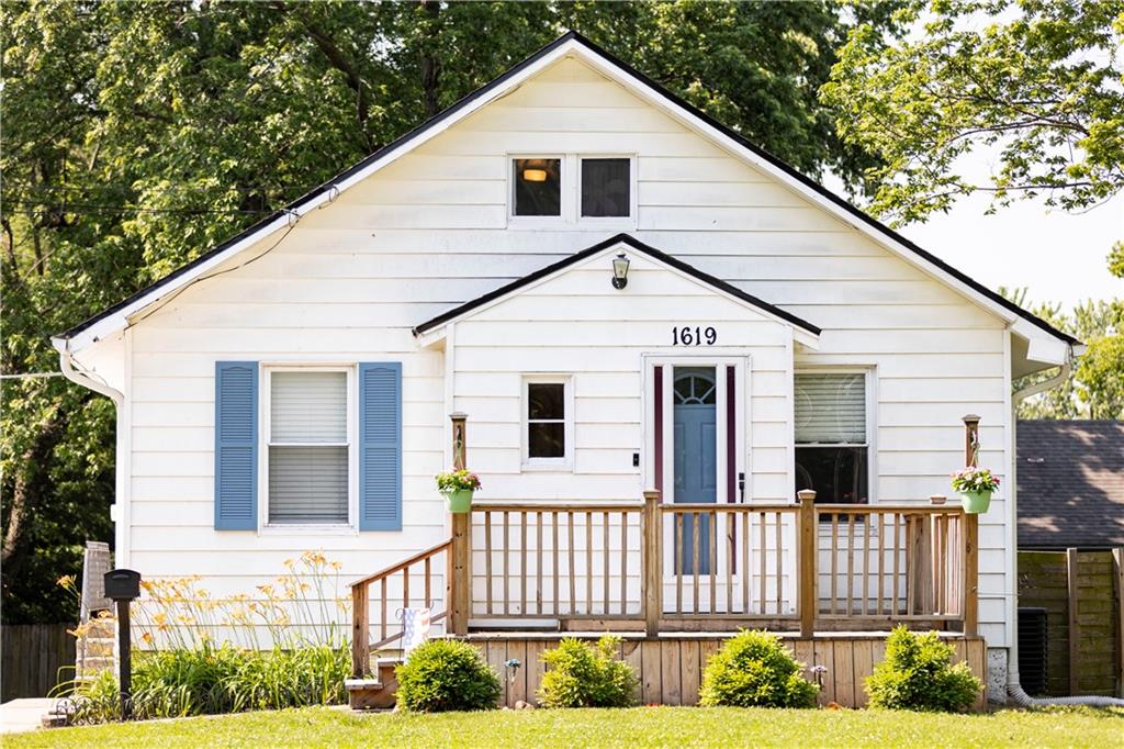 Listing Photo MLS #HMS2556356