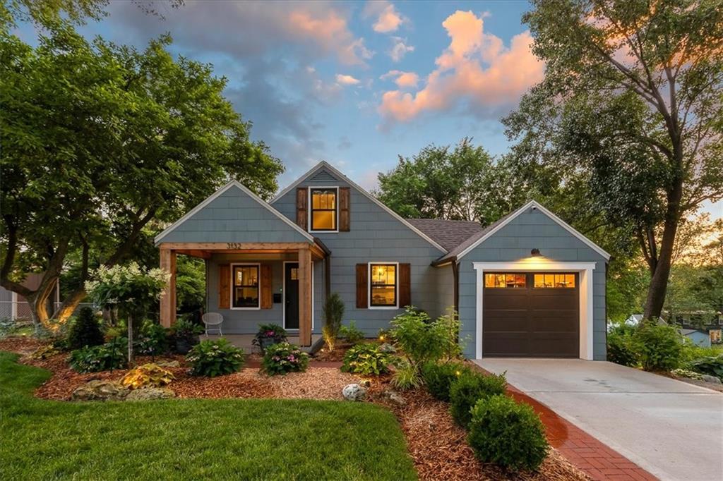 Listing Photo MLS #HMS2556377
