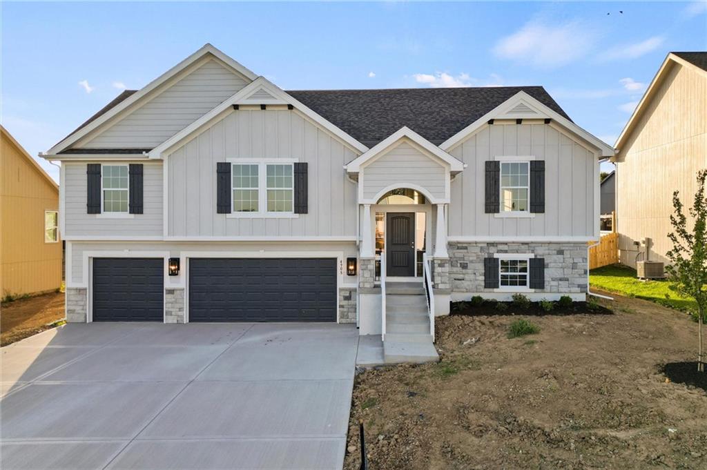 Listing Photo MLS #HMS2556409