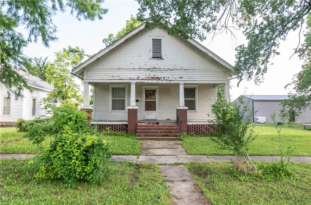 Listing Photo MLS #HMS2556476
