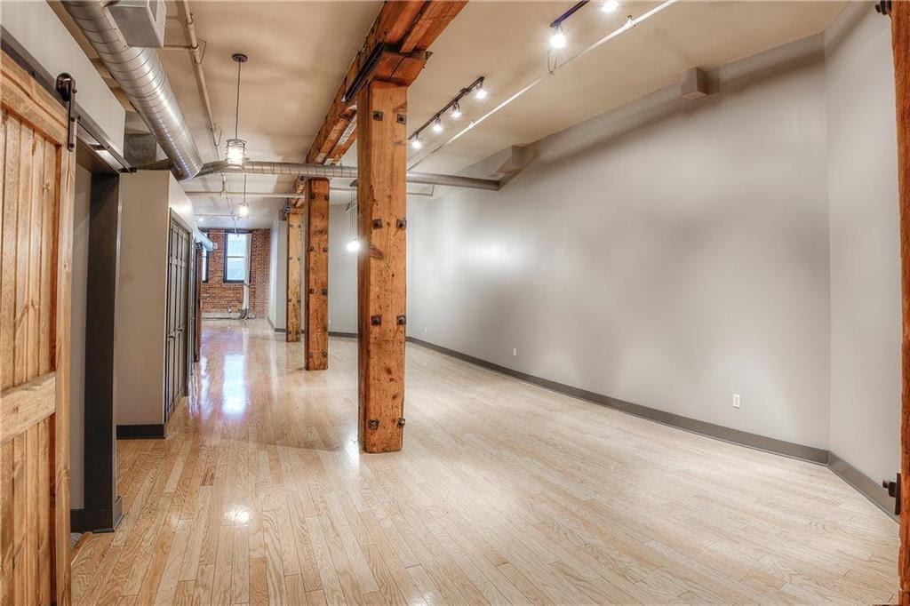 Listing Photo MLS #HMS2556493