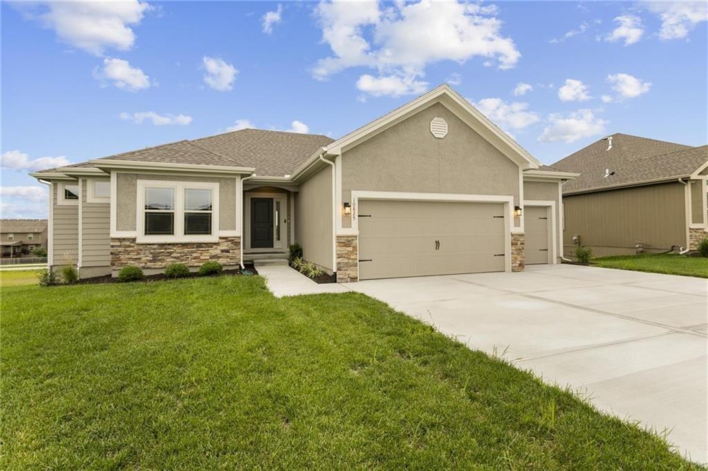 Listing Photo MLS #HMS2556529